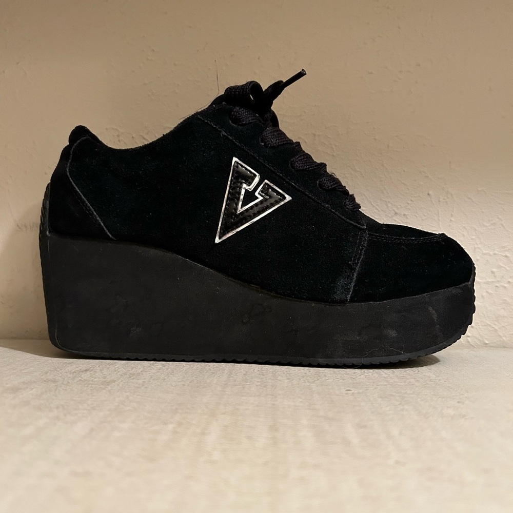Volatile Elevation Wedge sneaker